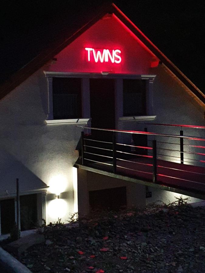 Twins Apartments โซวาตา ภายนอก รูปภาพ