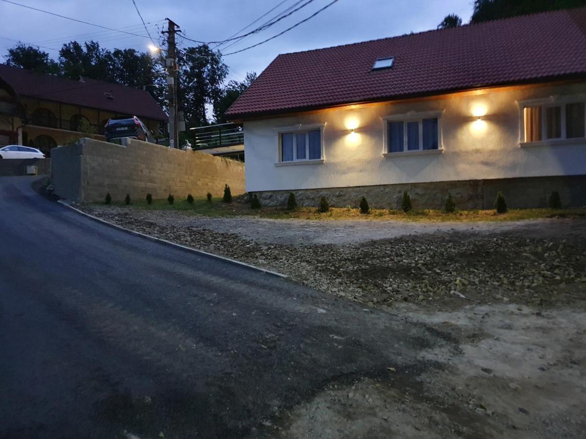 Twins Apartments โซวาตา ภายนอก รูปภาพ